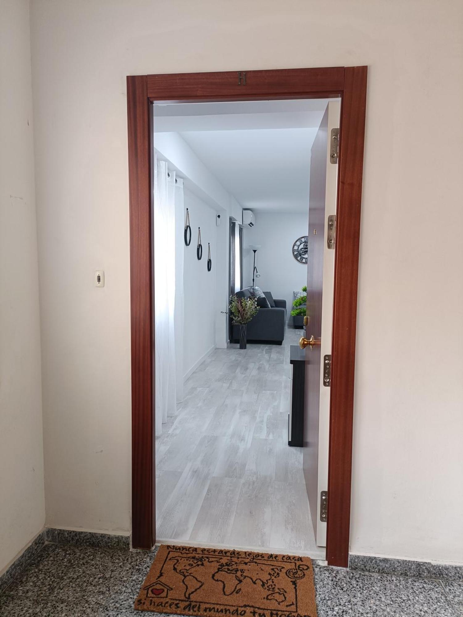 Mare De Deu, Vivienda Vacacional Para Familias Y Mayores De 25 Anos En El Grao De Gandia-Playa Playa de Gandia Exterior foto